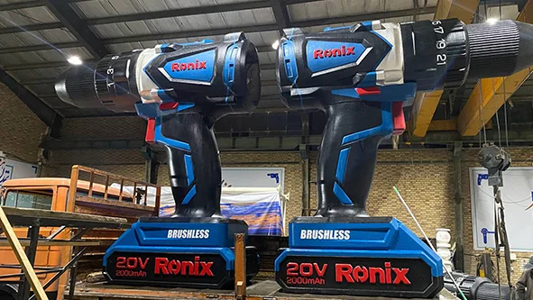 انواع دیگر ماکت تبلیغاتی از لحاظ جنس